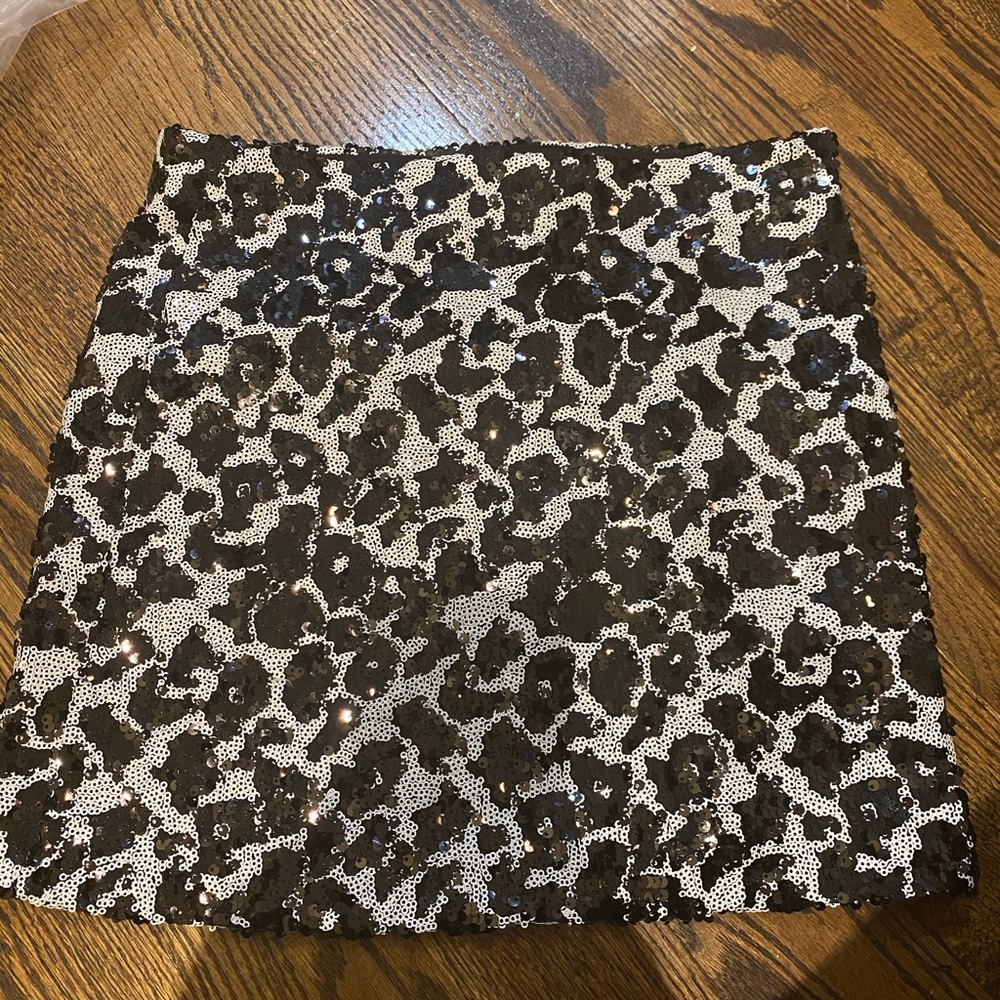 GUESS Mini Skirt Sequin Cheetah